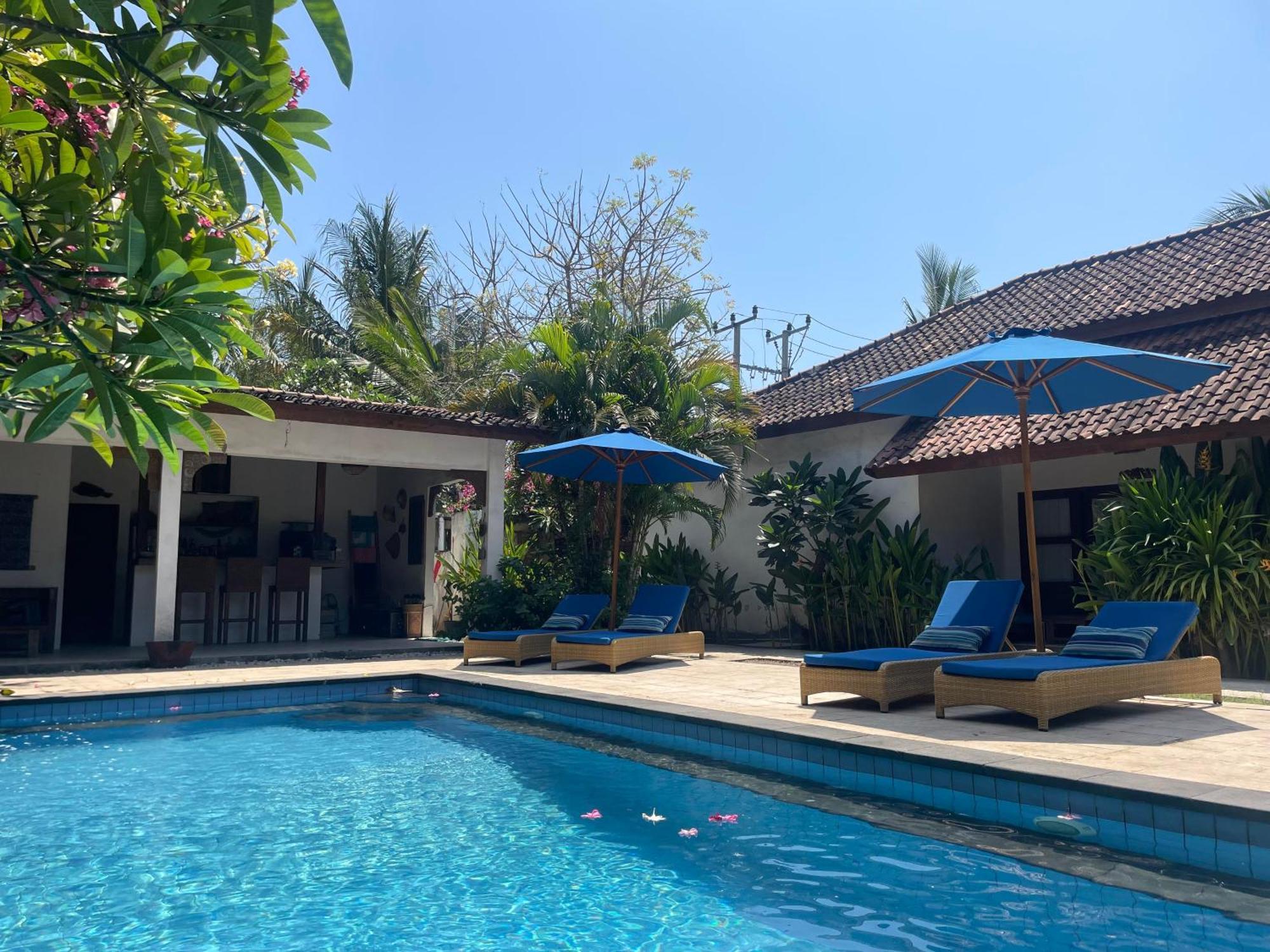 Indigo Bungalows กีลีตราวางัน ภายนอก รูปภาพ